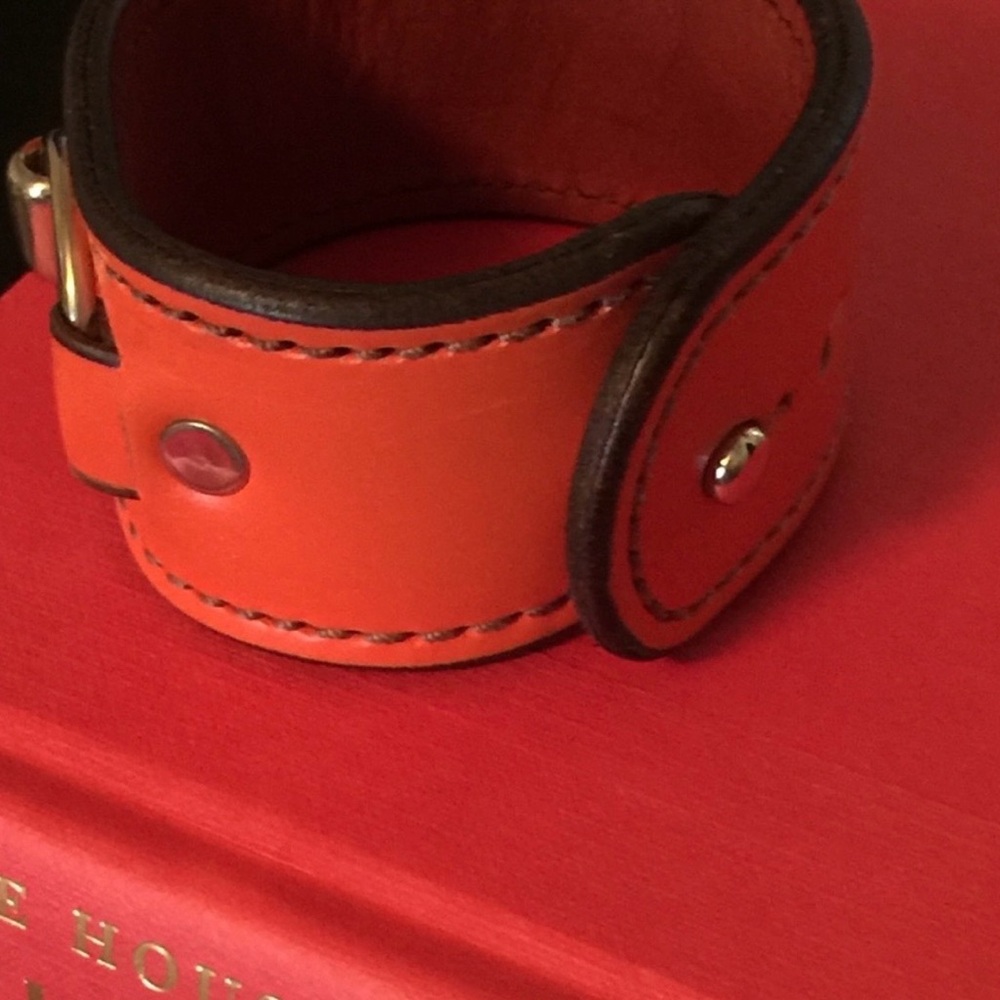Orange Leather Cuff Horse bit 1-1/2" - Picture 5 of 5